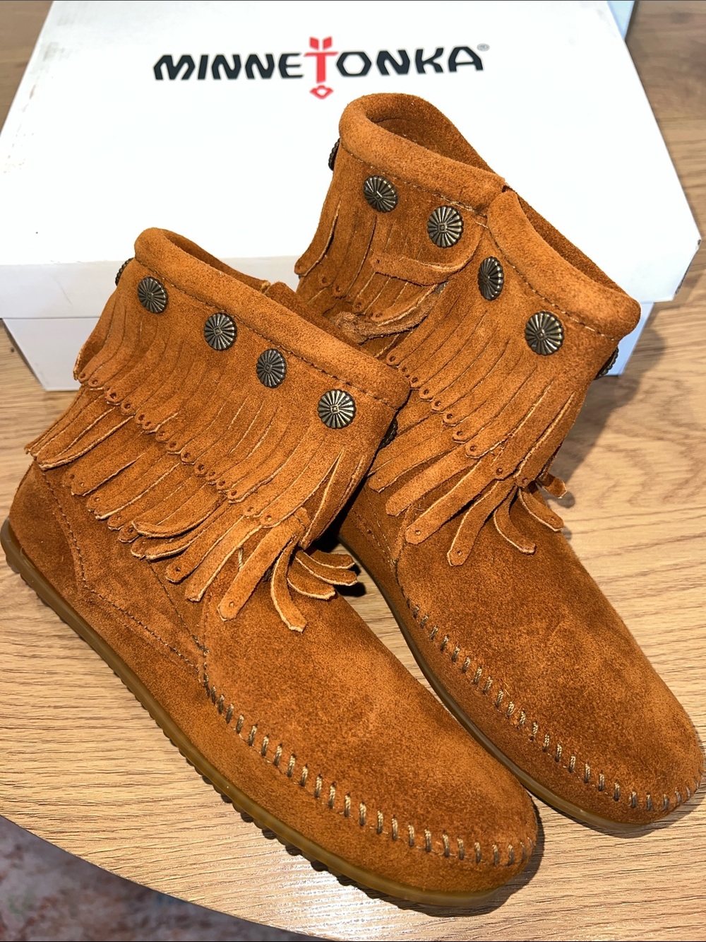 NIB Minnetonka Double Fringe Brown Suede Boot with studded accents